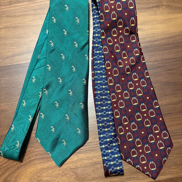 Pair of Tommy Hilfiger 100% silk ties - Picture 1 of 7